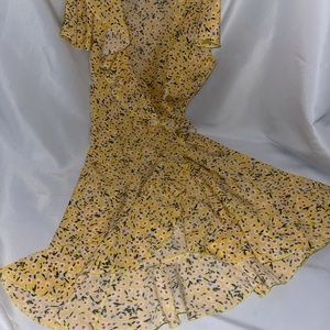 SHEIN Ditsy Floral Ruffle Detail Wrap Belted Dress Size 6 (M) - $15.00